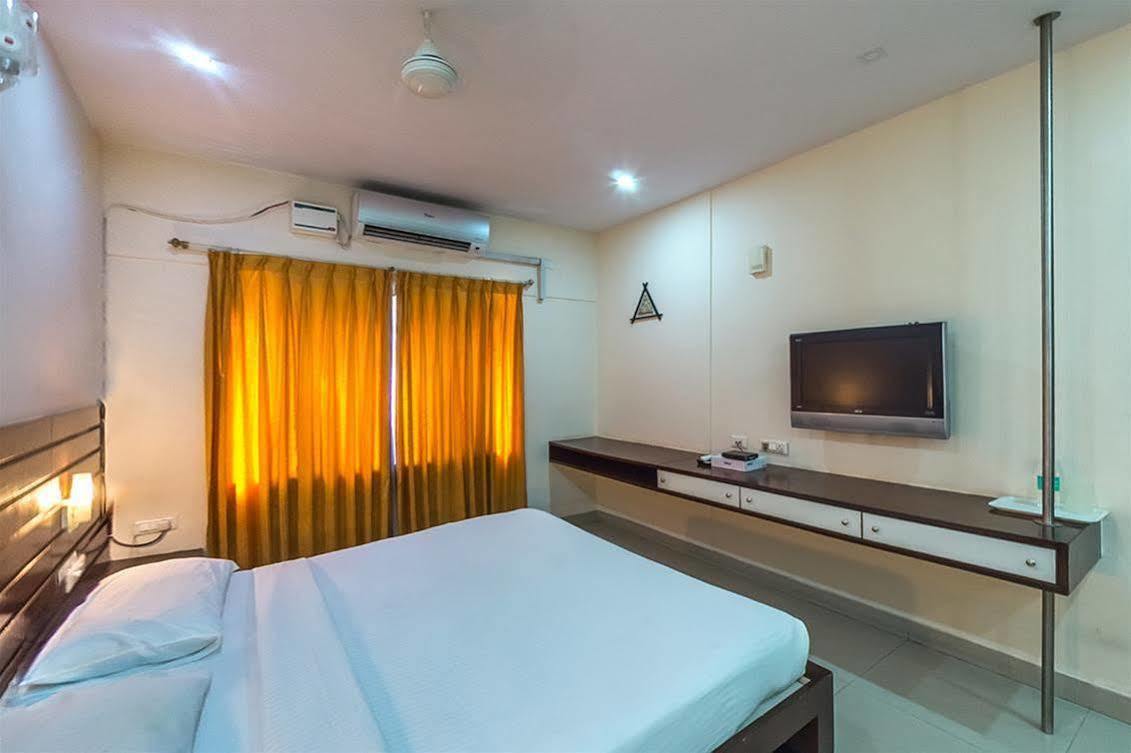 Hotel Vandematharam Bangalore Esterno foto