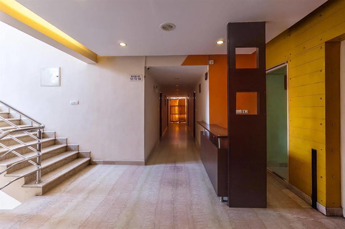 Hotel Vandematharam Bangalore Esterno foto