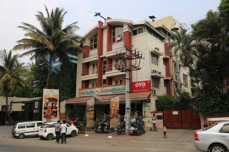 Hotel Vandematharam Bangalore Esterno foto